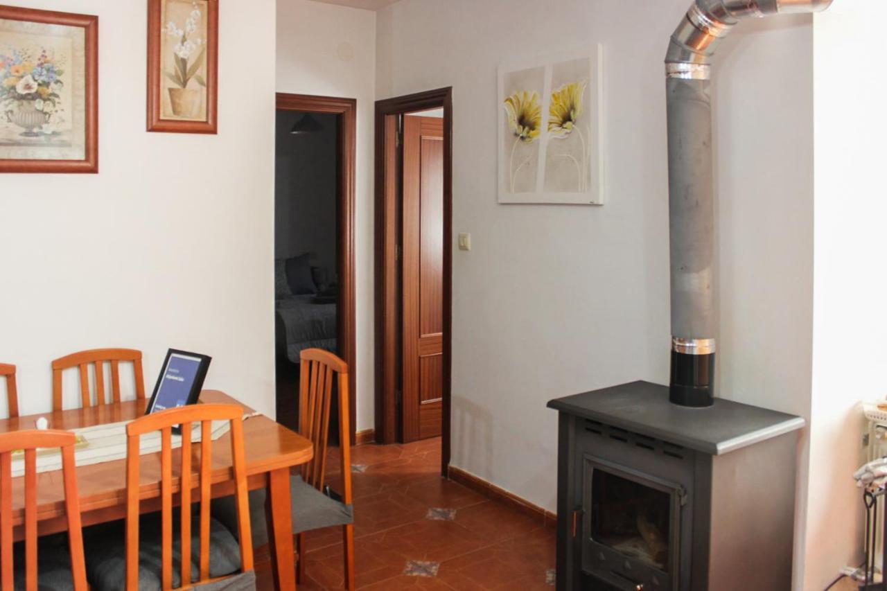 Alojamiento Salas Burunchel Exterior photo